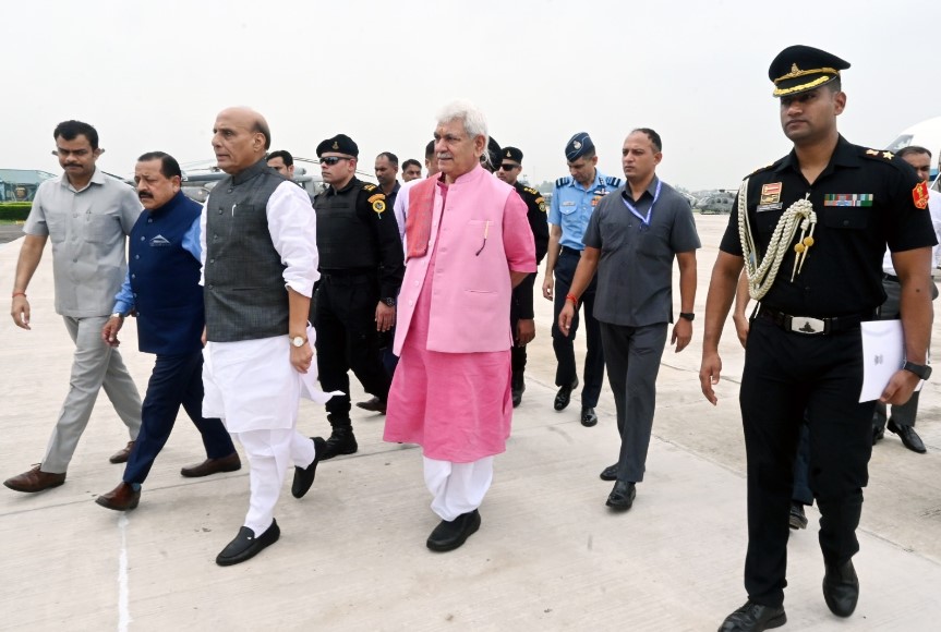 Rajnath with LG
