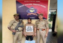 Police seize illegal drugs against drug smuggling